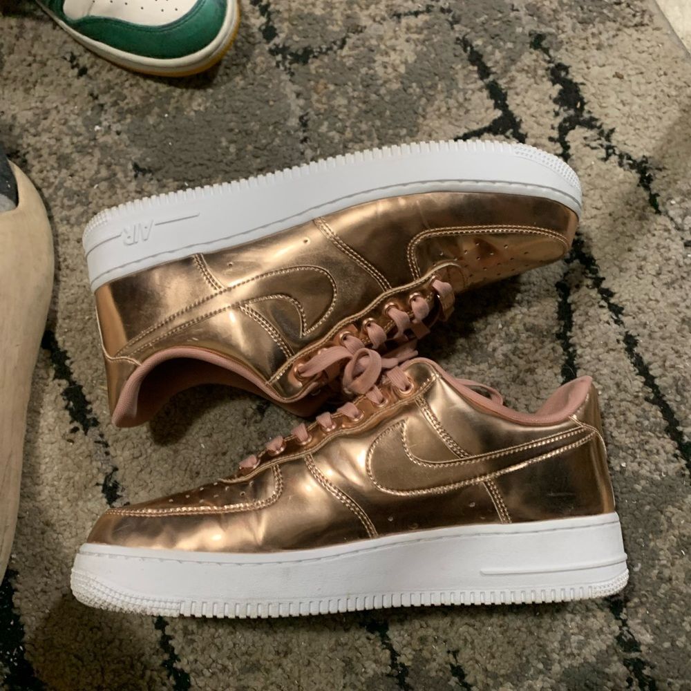 dunk Nike Women Air force 1 SP Metallic Rose Gold CQ6566-900 Size 11